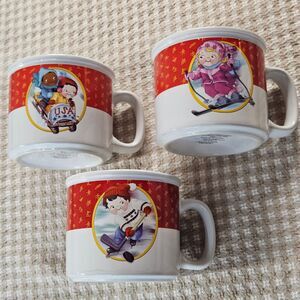 Set of 3 Campbell's Soup 2002 Salt Lake City Olympic Mugs Bobsled Hockey Sking